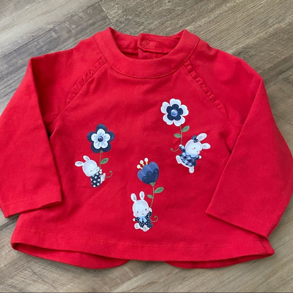 Red shirt